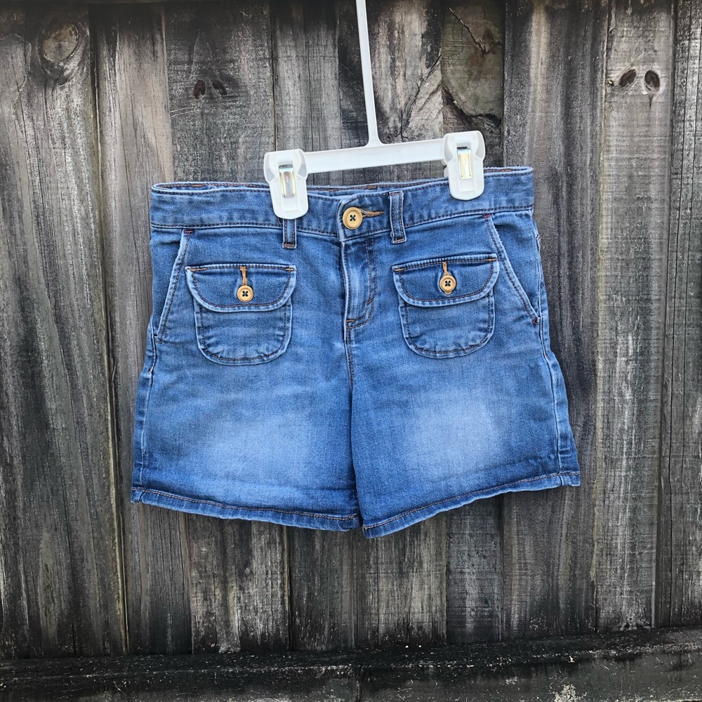Jean Shorts w/ Cute Pockets